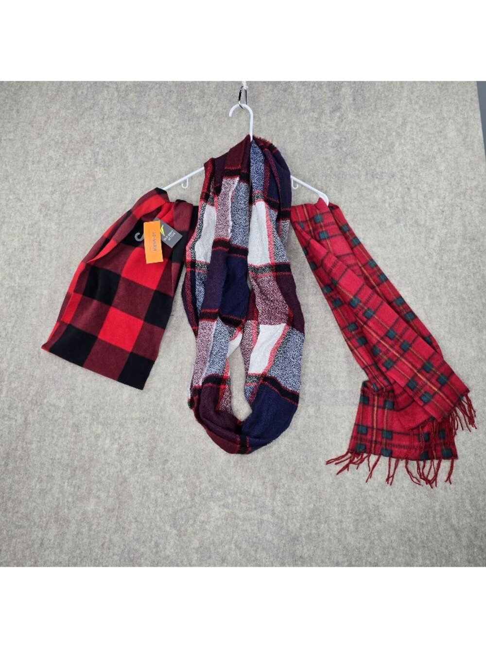 Womens Scarf Bundle Fleece & Woven Plaid Red/Black/Green Multi Pre-Owned